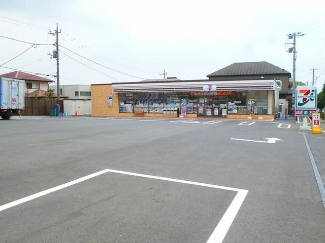 コンビニ　セブンイレブン（コンビニ）まで291m