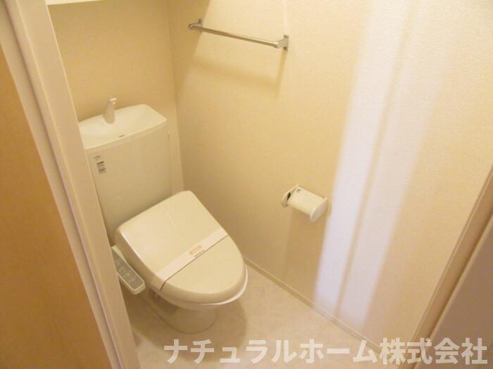 トイレ　トイレ