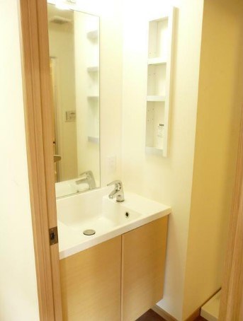 洗面設備　他部屋の参考写真です