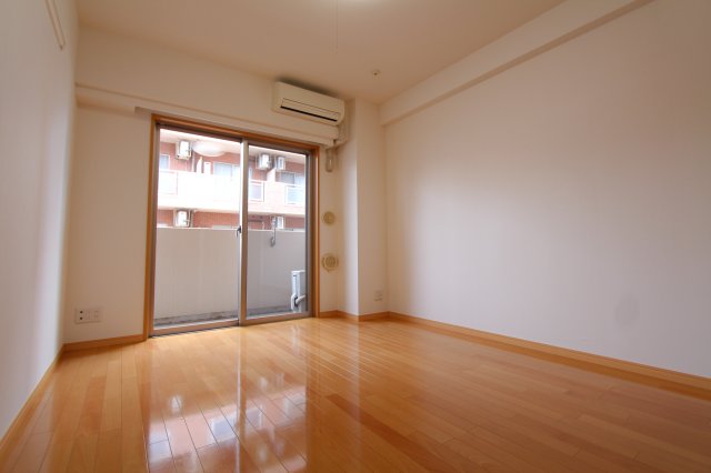 居室・リビング　※参考写真