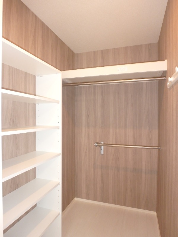 収納　図面と現状に相違がある場合には現状を優先