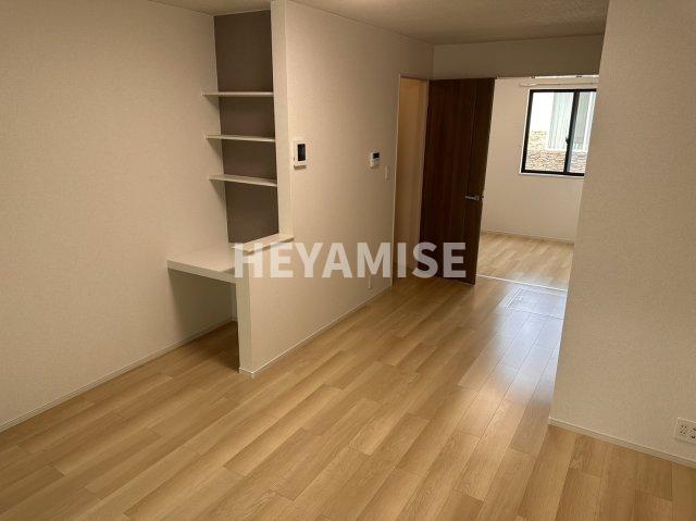 居室・リビング　※室内画像は別号室のもの