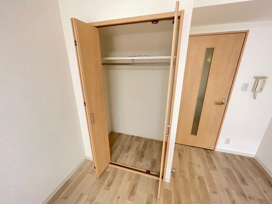 収納　※別部屋の写真です