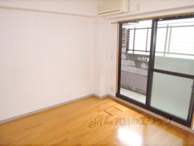 居室・リビング　居室