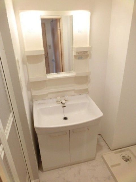 洗面設備　★人気の独立洗面台です★