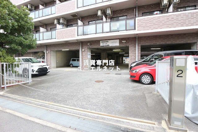 その他共有部分　敷地内駐車場あり◎