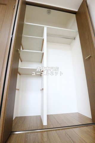 収納　クローゼット付きでお部屋もスッキリ♪