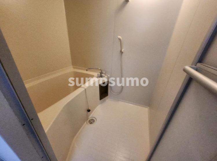 バス・シャワールーム　お風呂で日々の疲れを落としましょう