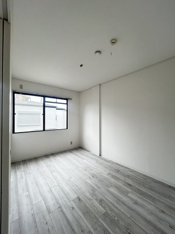 その他部屋・スペース　使い勝手のいい寝室です