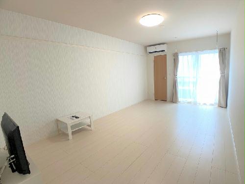 居室・リビング　設備・仕様は号室により異なる為、現況を優先致します。