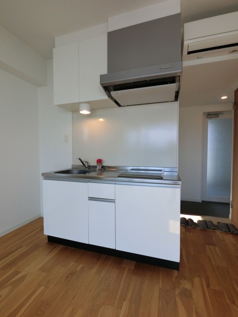 キッチン　同タイプ別の部屋の写真です。