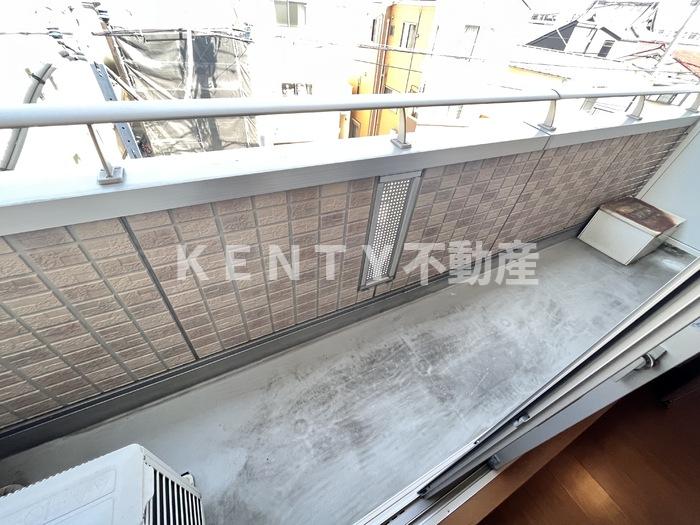 バルコニー　バルコニー付きです