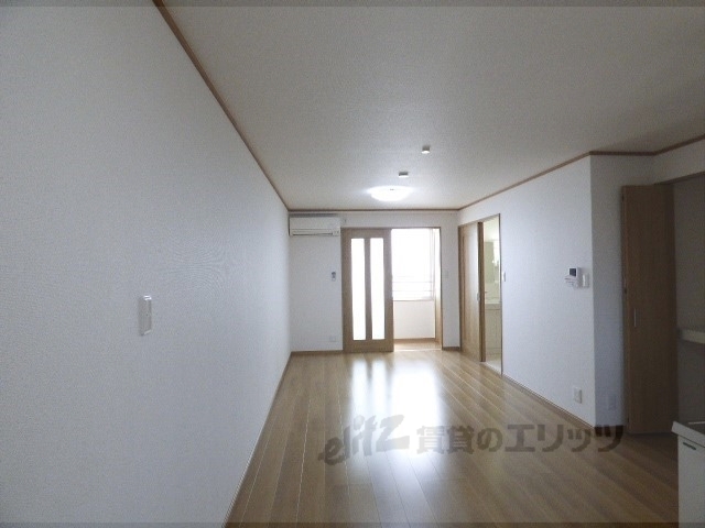 居室・リビング　洋室