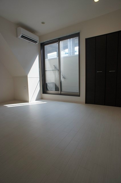 居室・リビング　同型タイプ