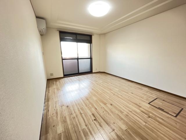 その他部屋・スペース　室内