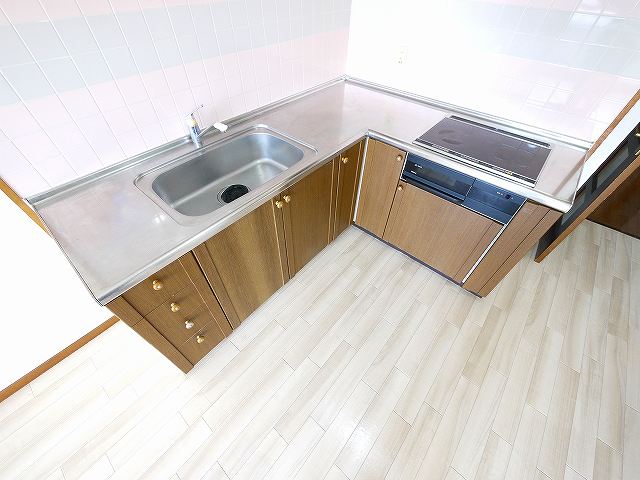 キッチン　キッチンでお料理をお楽しみください