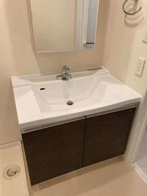 洗面設備　※写真は同タイプ住戸です。
