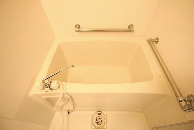 バス・シャワールーム　★お問い合わせはタウンハウジング聖蹟桜ヶ丘店まで★