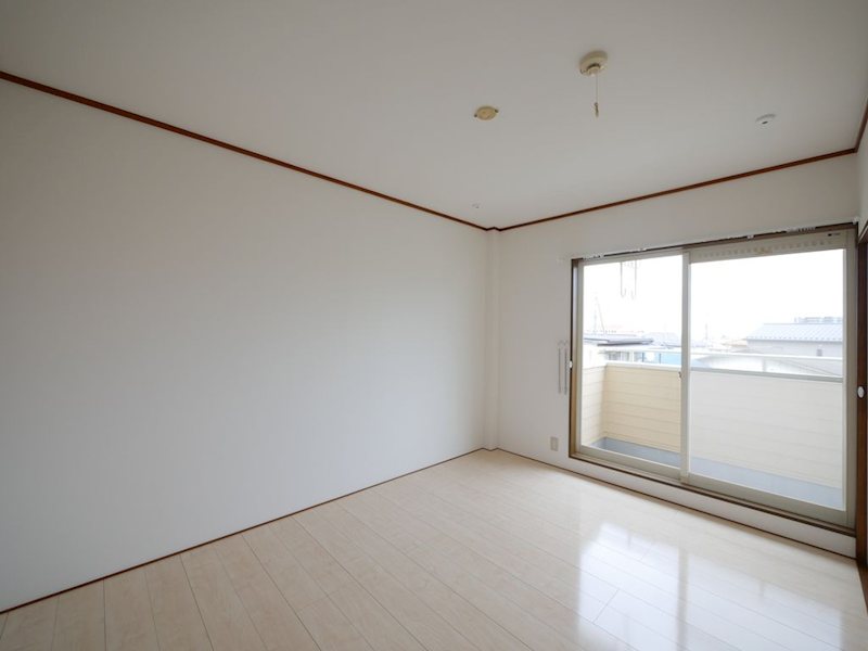 その他部屋・スペース　洋室６帖（室内物干し付き）