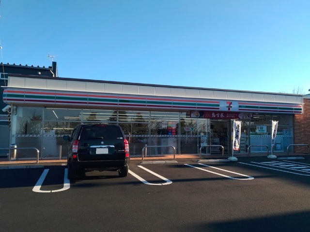 その他　セブンイレブン浜松高丘西１丁目まで550m