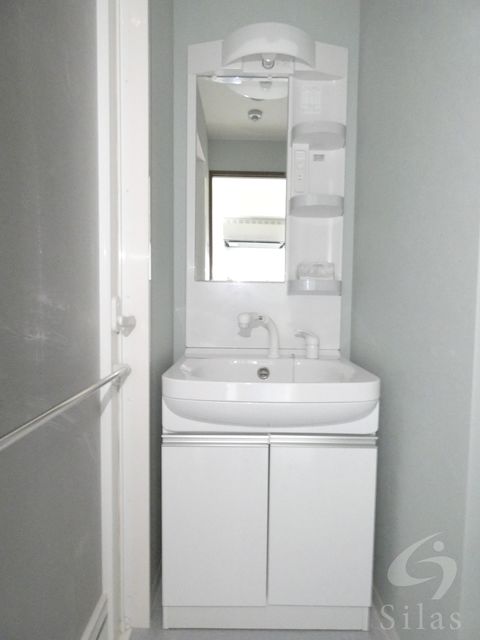 洗面設備　建築中