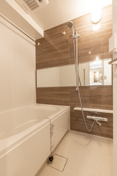 バス・シャワールーム