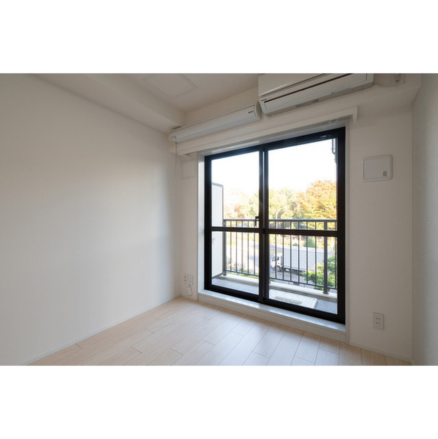 居室・リビング　居室※別部屋参考写真