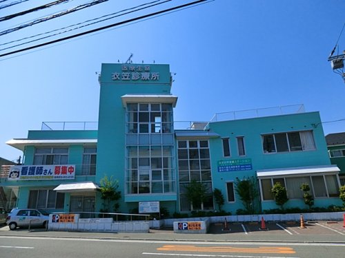 病院　神奈川みなみ医療生活協同組合衣笠診療所（病院）まで553m