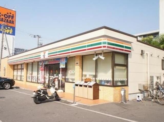 コンビニ　セブンイレブン川崎小向東店（コンビニ）まで150m