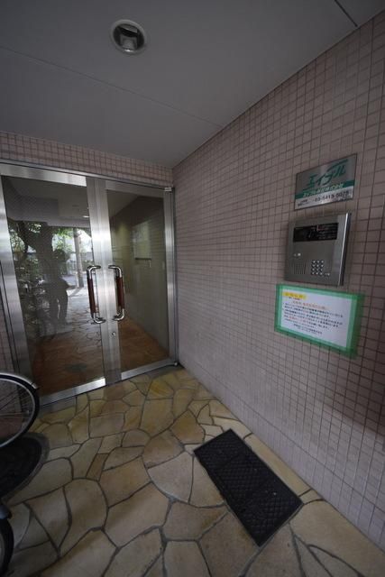 エントランス　外観・周辺部分