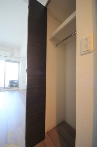 収納　プレサンス南森町ライズ