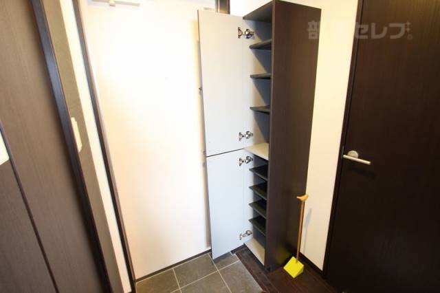 玄関　モデルルームの写真です