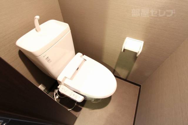 トイレ　モデルルームの写真です