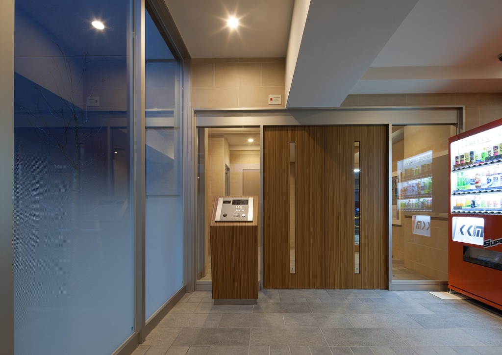 セキュリティ　安心と安全のオートロックです。