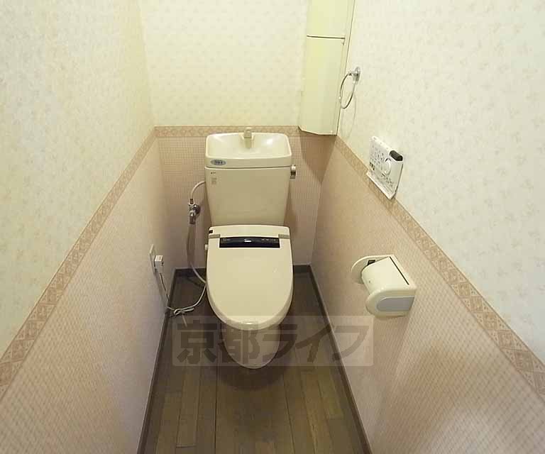 トイレ　清潔感のあるトイレです。