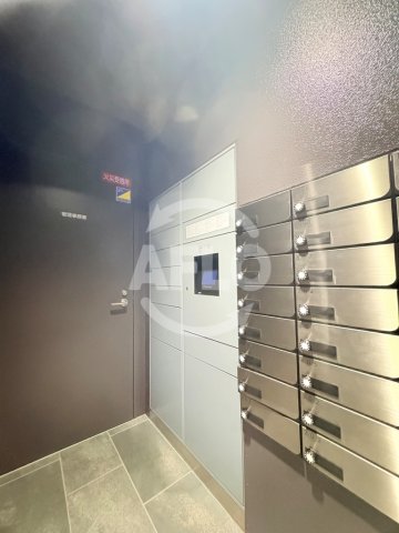 その他　JMFレジデンス都島　宅配ボックス