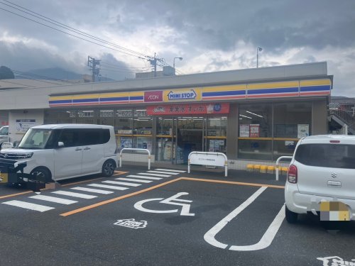 コンビニ　ミニストップ 八幡八千代店（コンビニ）まで380m