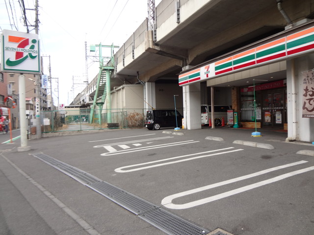 コンビニ　セブンイレブン 船橋本中山2丁目店（コンビニ）まで372m