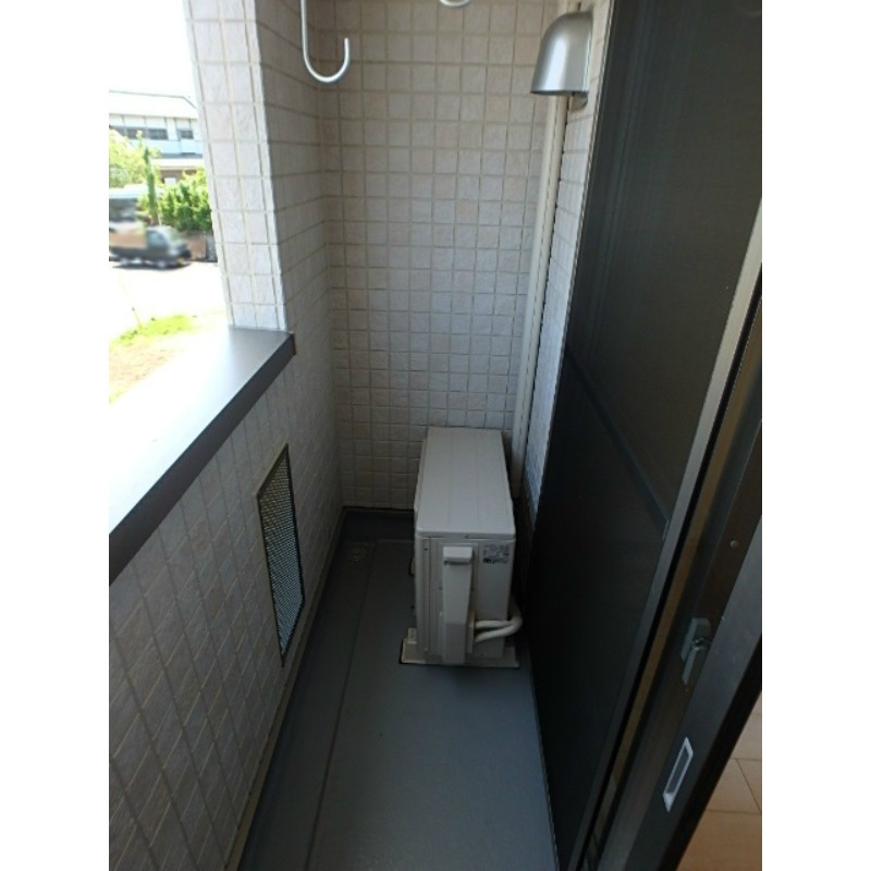 バルコニー　図面と現状に相違がある場合には現状を優先