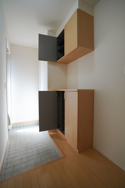 収納　同じ建物の別なお部屋