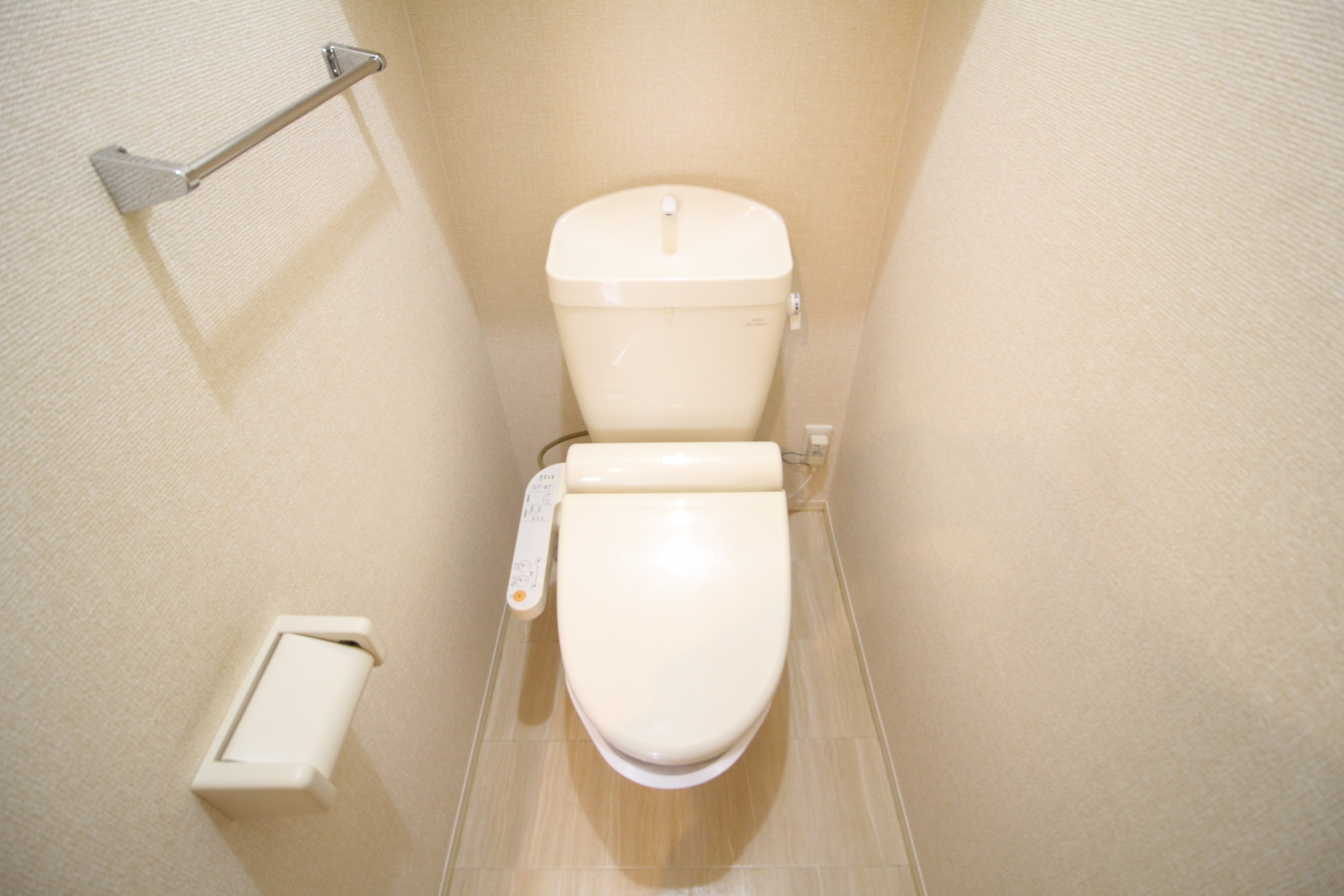 トイレ　温水洗浄暖房便座♪