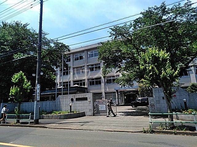 高校・高専　八王子東高校（高校・高専）まで1172m