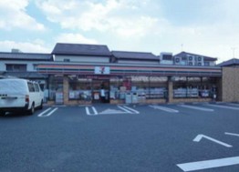 コンビニ　セブンイレブン草加栄町一丁目店（コンビニ）まで506m