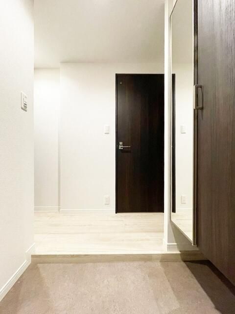 玄関　落ち着いた玄関です