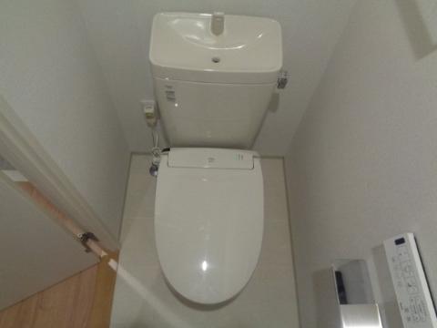 トイレ　トイレ