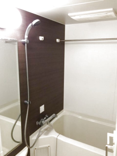 バス・シャワールーム　同仕様写真