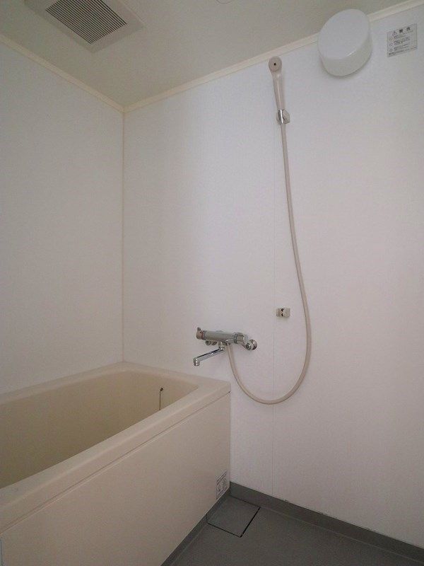 バス・シャワールーム　～同仕様写真～