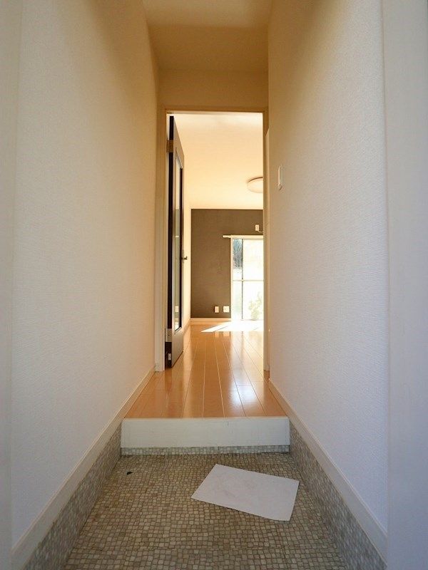 玄関　～同仕様写真～