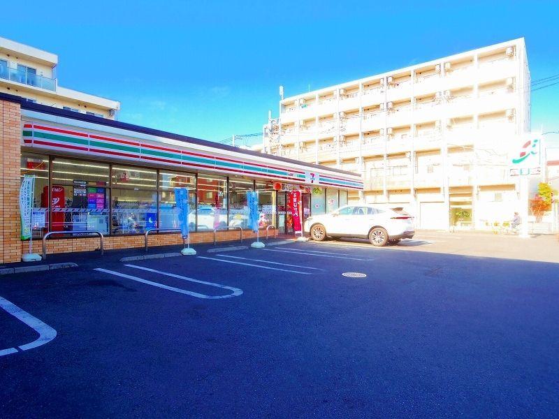 コンビニ　セブンイレブン 小金井梶野通り店（コンビニ）まで581m