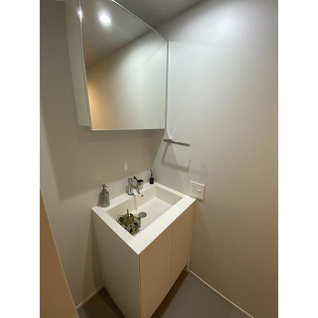 バス・シャワールーム　※全て別号室（１DK）のお写真です。参考にしてください。